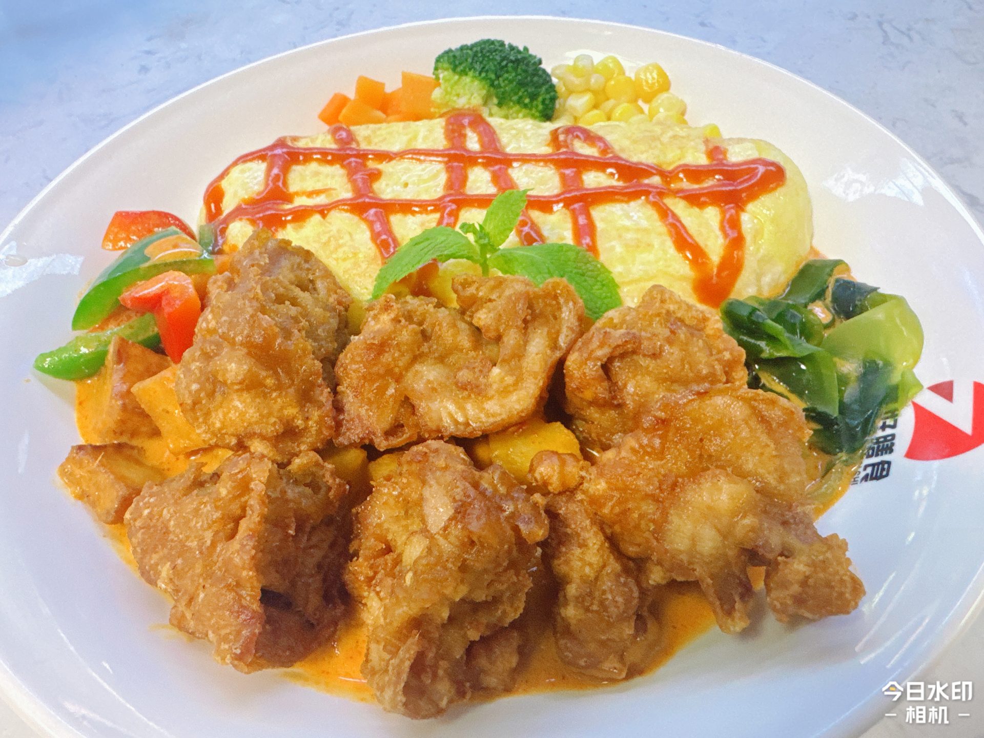 都说校园餐饮越来越难做，那130多家店是怎么开的-2